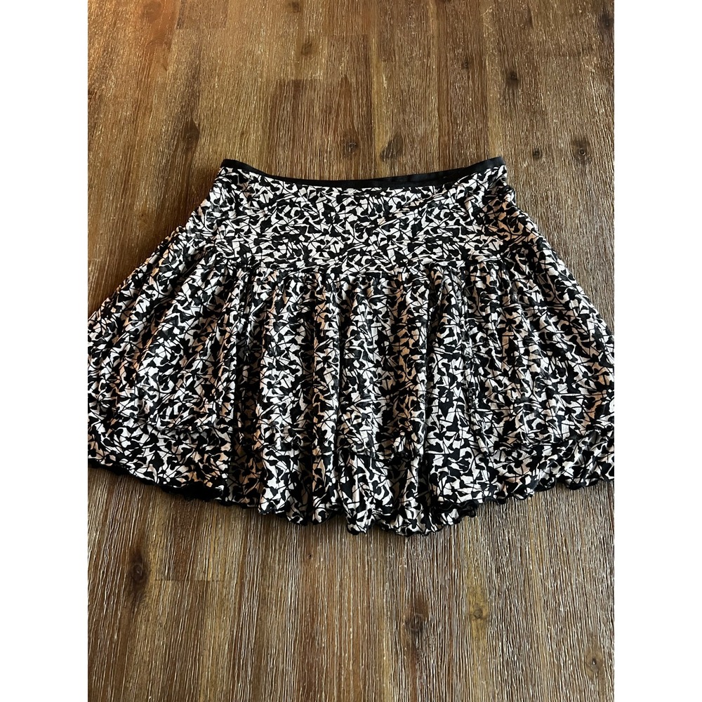 Diane von Furstenberg DVF Black White Silk Tiered Mini Skirt Size 4 Abstract